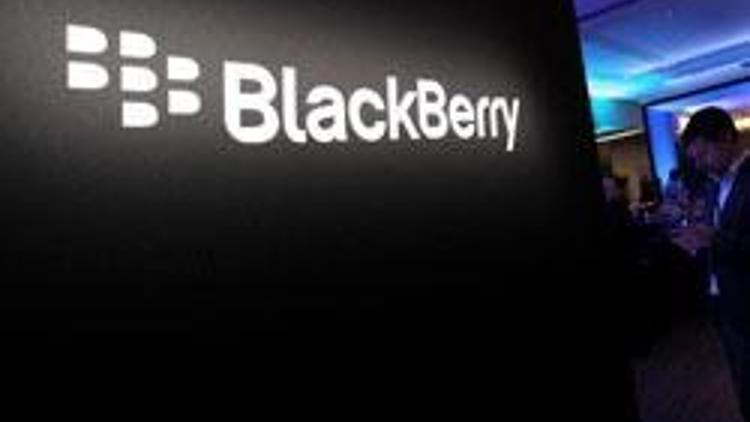 Blackberryden yeni telefon söylentileri