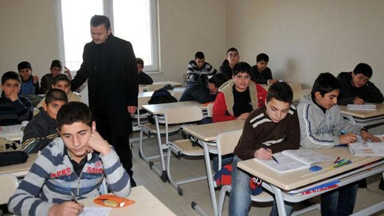İzmir’de 30 dershane özel okul olmak için başvurdu