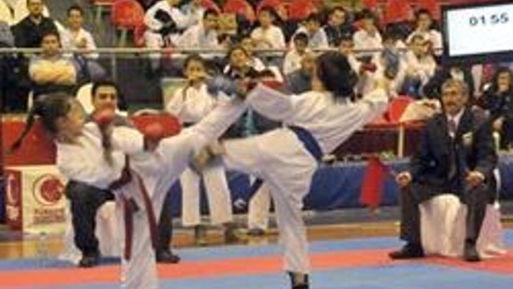 İstanbulda karate şöleni