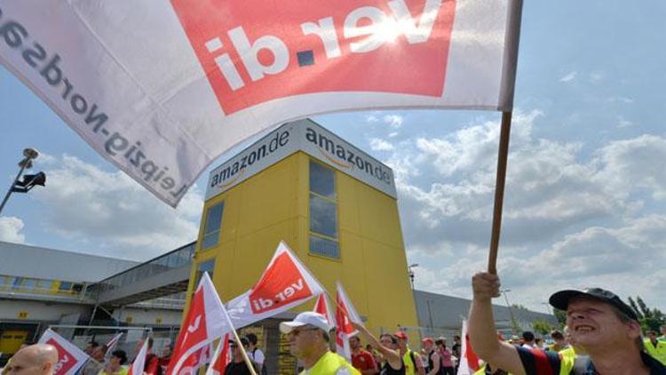 Amazon çalışanları greve gitti