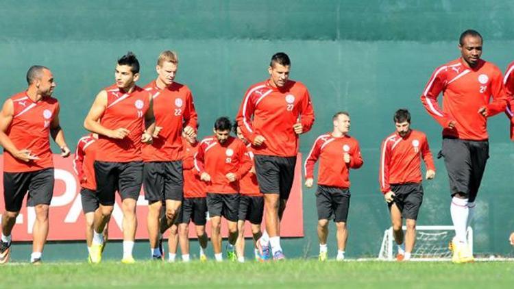 Medical Park Antalyaspor, Fenerbahçe karşısında galibiyet hedefliyor