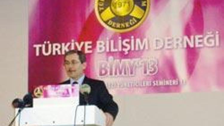 Türkiye’nin birinci önceliği bilgi toplumu