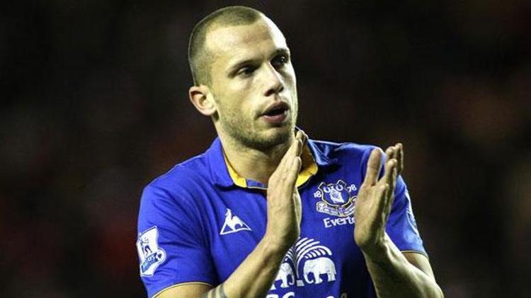 Hollanda basını: Heitinga Galatasaray yolunda