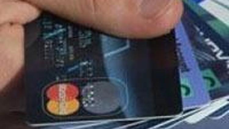 Kredi kartı faizleri 2009de değişmeyecek