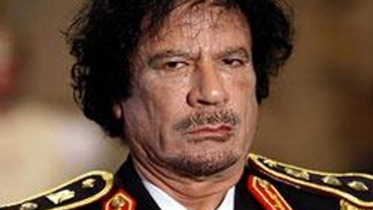 Interpol, Kaddafi’nin mallarının peşinde