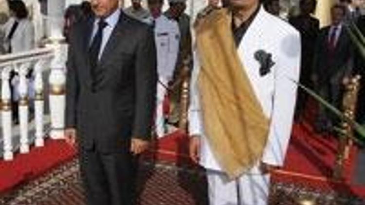 Sarkozy Libyayı ödüllendiriyor mu