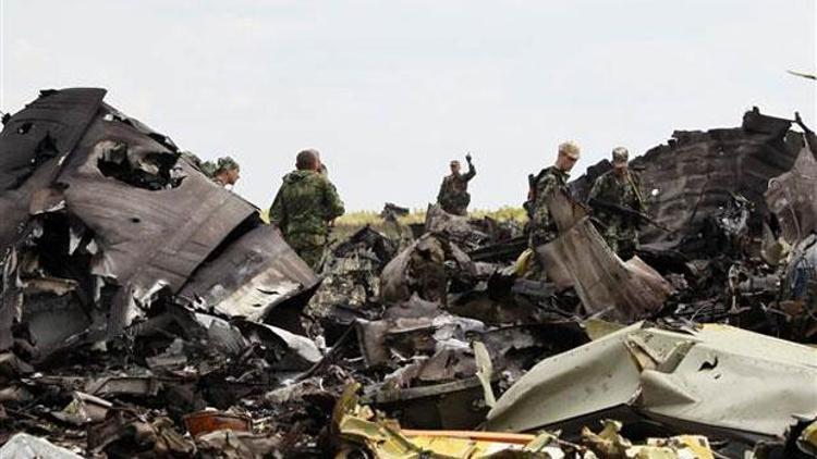 İşte ayrılıkçıların düşürdüğü Ukrayna uçağı
