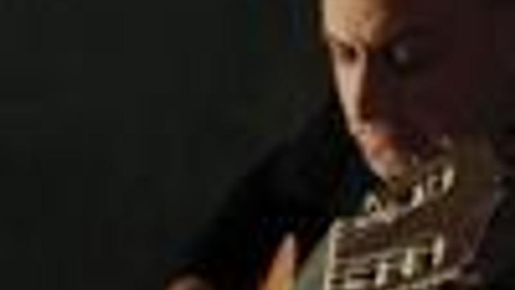 Top guitar virtuoso to go on stage