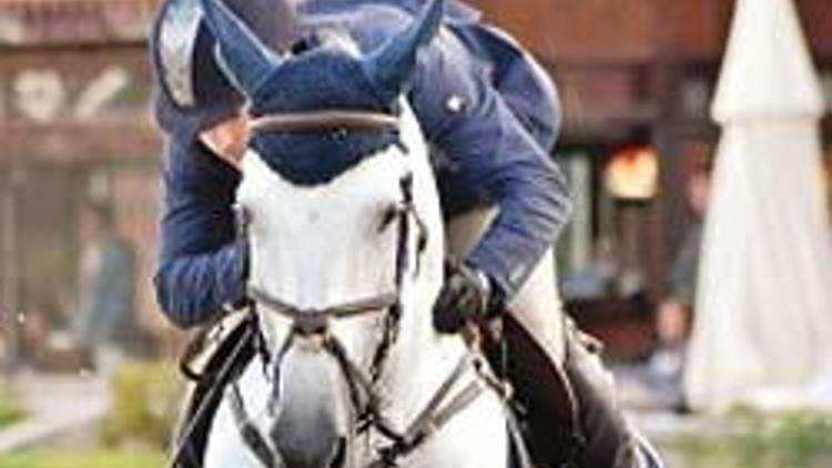 TBMM Kupası’nı ‘Royal Equestrian Storm’ kazandı