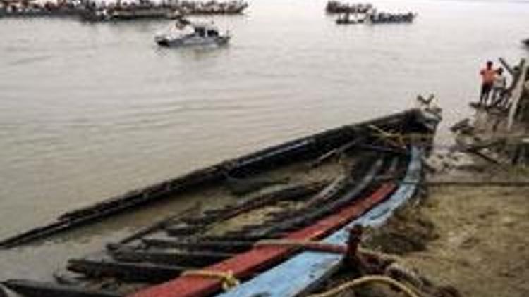 Hindistandaki gemi kazasında ölü sayısı 105e yükseldi