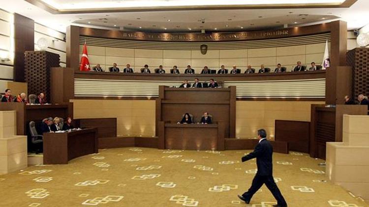 Erdoğan Anayasa Mahkemesi üyeliğine Kadir Özkayayı seçti