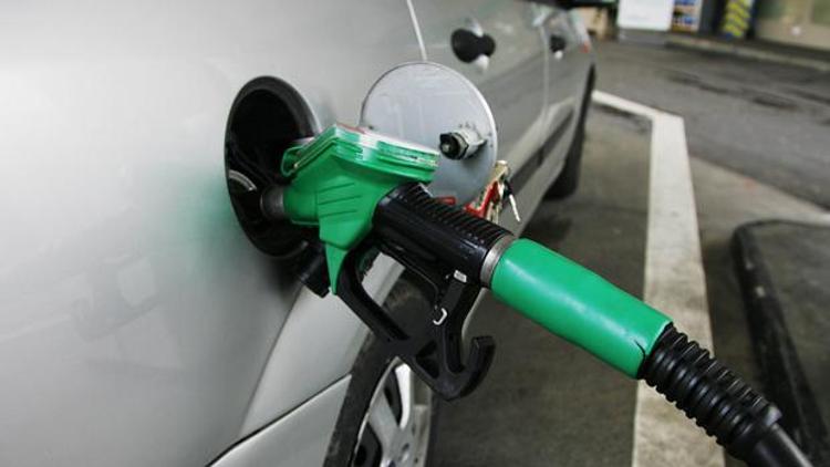 Petrol 120 doların üstüne çıkarsa ekonomik büyüme tehlikeye girecek