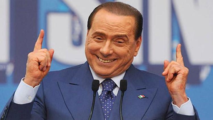 Berlusconi, “bunga bunga” davasında aklandı