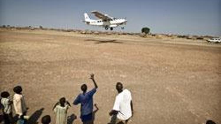 Sudanda uçak kazası: Biri bakan 31 ölü