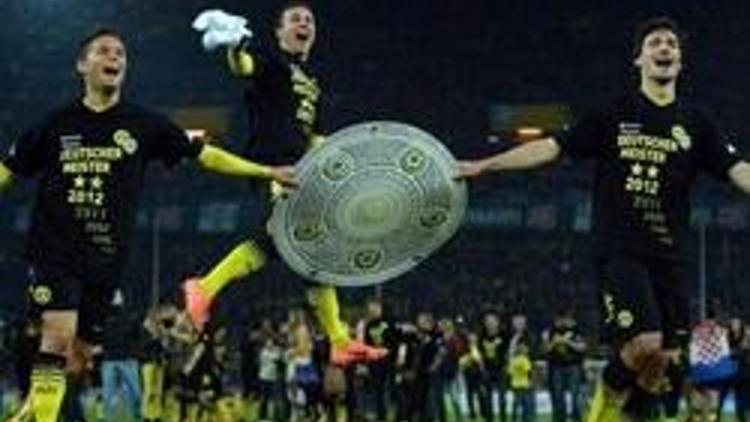 Dortmund şampiyonluğunu ilan etti