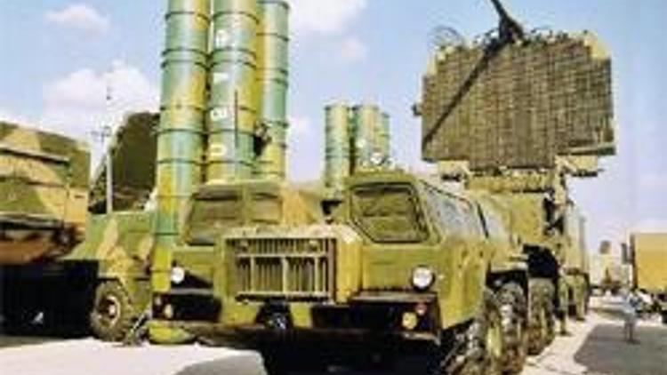 İran, 4 milyar $’ı değil 900 milyonluk S-300’ü tercih ediyor