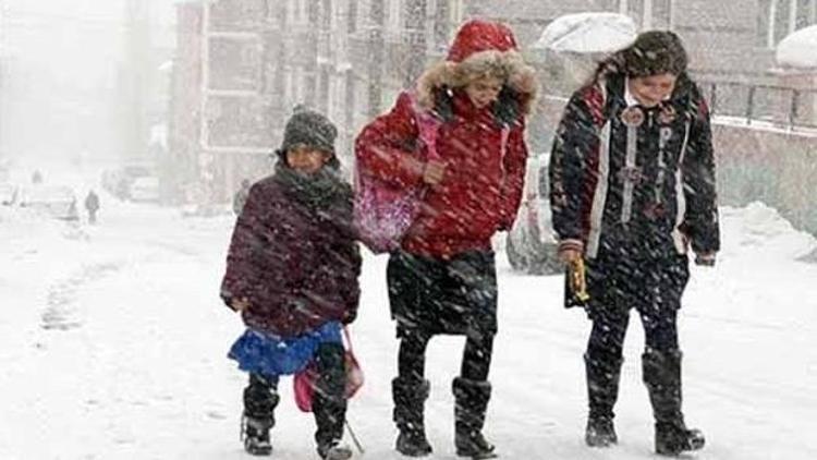 İstanbulda okullar tatil mi 20 Şubat Cuma günü bu ilçelerde okullar tatil edildi
