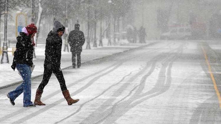 Meteorolojiden İstanbul için kar uyarısı