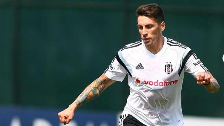 Jose Sosa KAPA bildirildi