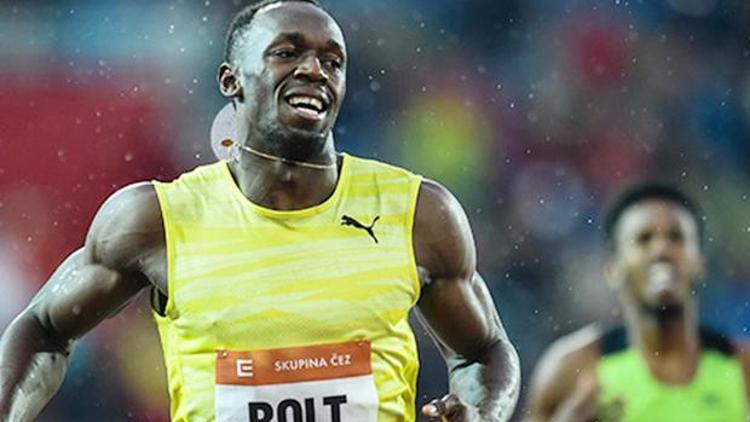 Usain Bolt sahne alıyor