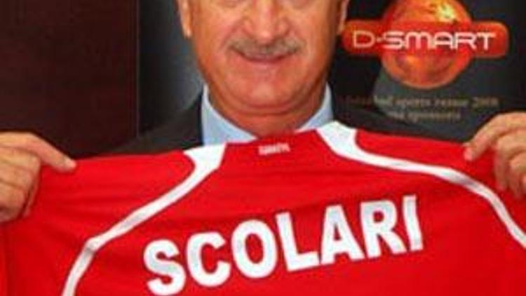 Scolari şampiyonluğunu ilan etti