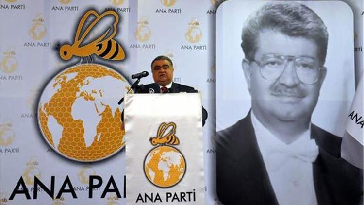Ahmet Özal, ’Ana Partiyi tanıttı
