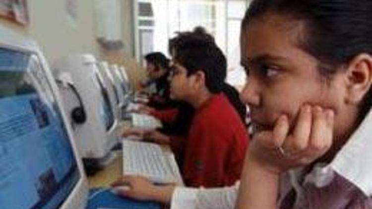 Çocuklar için 100 bin bilgisayar