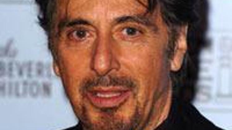Al Pacino da çeteye katıldı