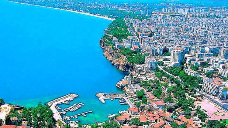 Suriyeli göçmenlere Antalya yasağı