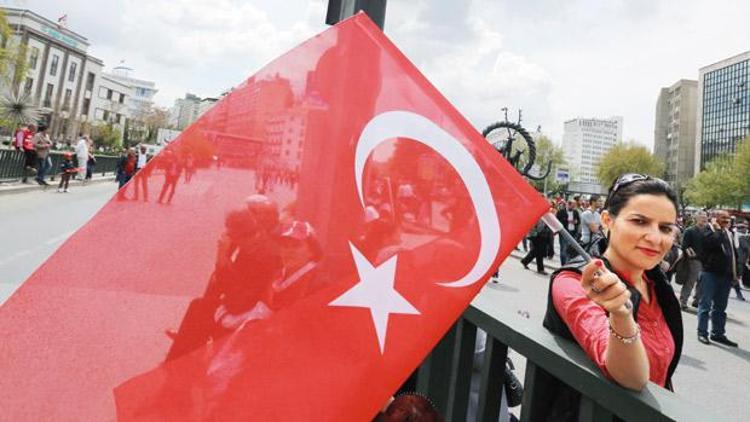 FT: Türkiye’nin büyüme hikâyesi tekliyor