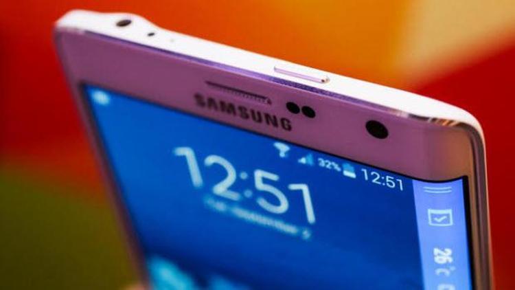 Samsung Japonyada S6 satmak için kendi isminden vazgeçti