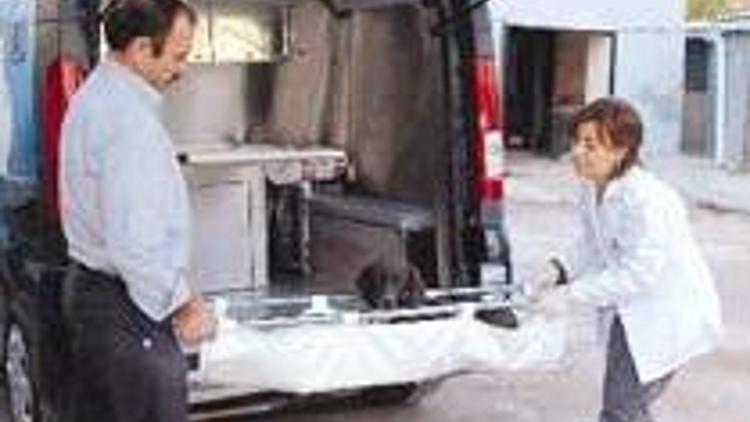 Sokak hayvanları için ambulans