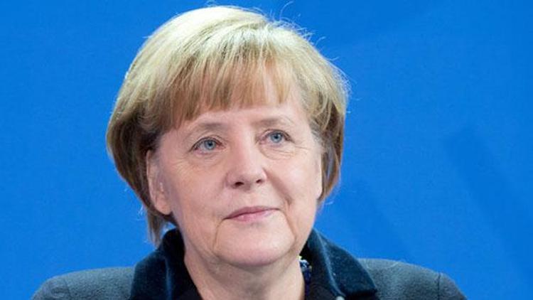 Merkel’in partisi yine birinci