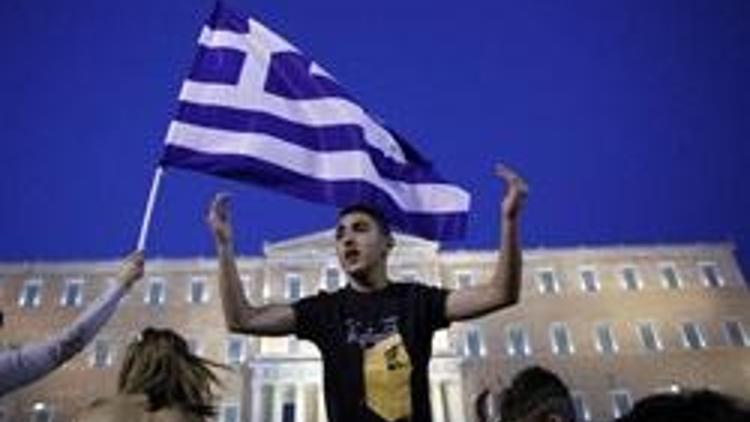 Yunanistanın notu 3 basamak birden düştü