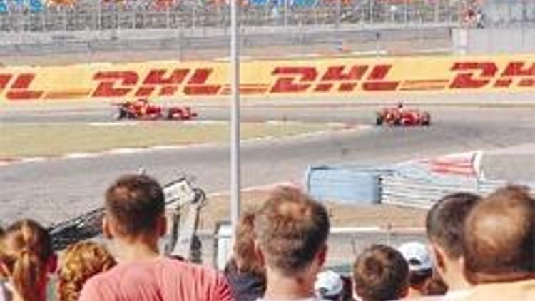 F1 pilotları İstanbul’da hayal kırıklığı yarattı