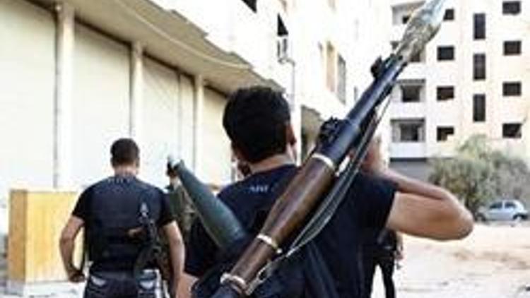 Türk subaylar Suriye’de iki isyancı tugayı yönetiyor