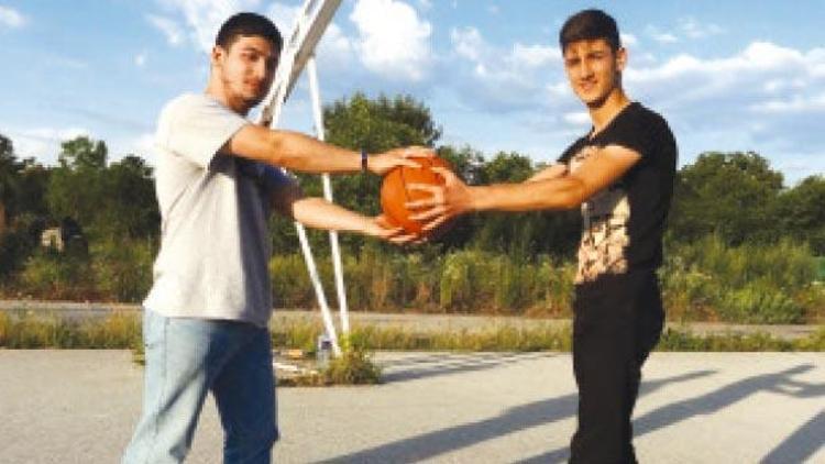 Kardeş kardeşe basketbol