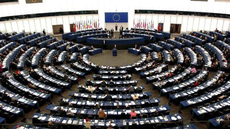 Avrupa Parlamentosuna soykırım kuşatması