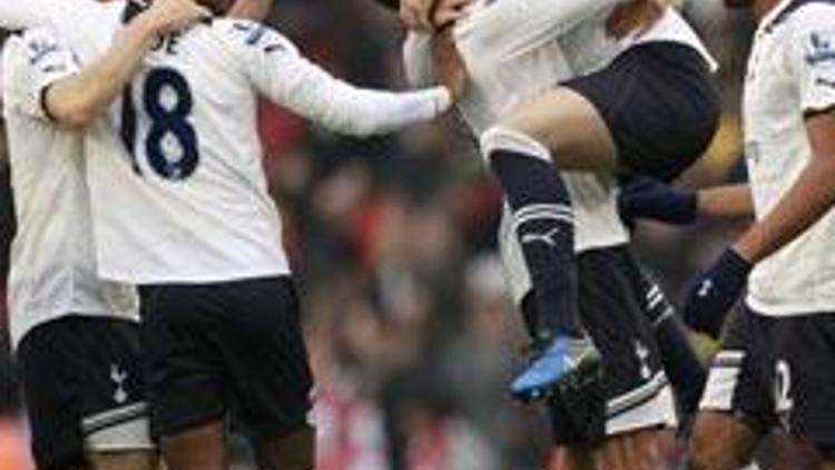 Arsenala Tottenham darbesi