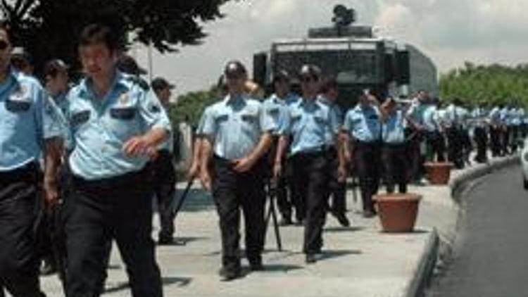 Başbakan Maçkaya geliyor, polis etten duvar ördü