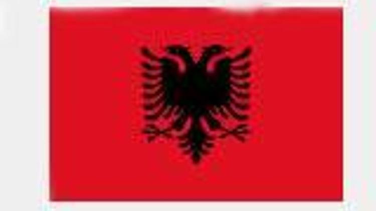 Arnavutlukta 1 Euroya toprak