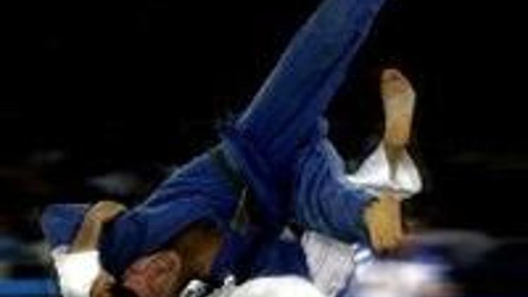 Telekom judoda başarı arıyor