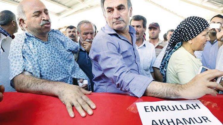 Türkiye Suruç kurbanlarını son yolculuğuna uğurlanıyor