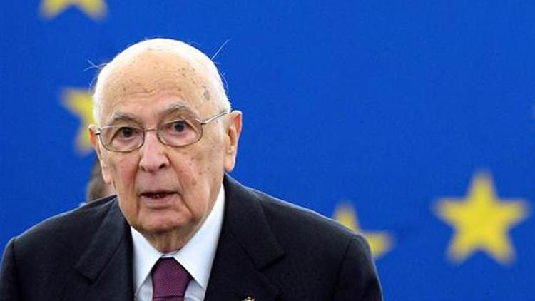 İtalya Cumhurbaşkanı Napolitano Türkiyenin avukatlığına soyundu