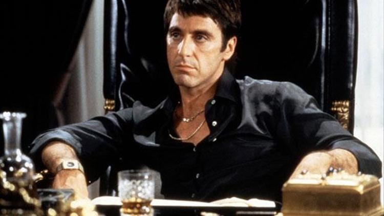 Efsane film Scarface tekrar çekiliyor