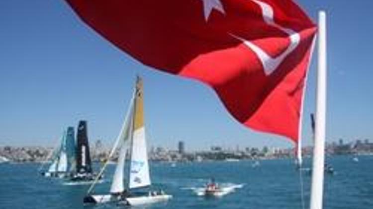 Extreme Sailing İstanbulluları yelkene doyurdu