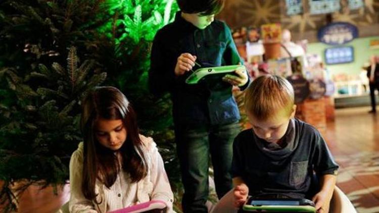 ‘iPad küçük çocuklarda gelişimi engelleyebilir’