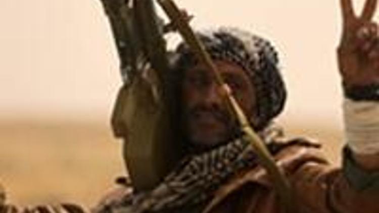 Libyalı isyancılardan Batı’ya ‘Kaddafi’ye suikast düzenleyin’ talebi