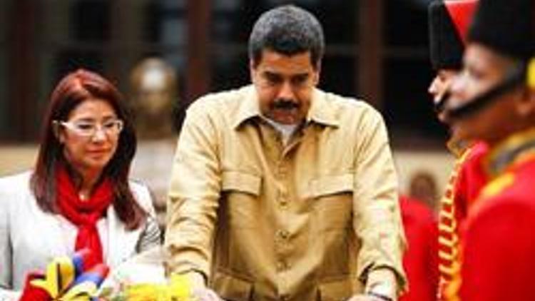 Maduro: Bazen Chavezin mozolesinde uyuyorum