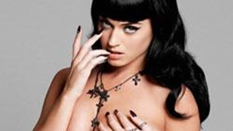 Katy Perryye muştalı mikrofon